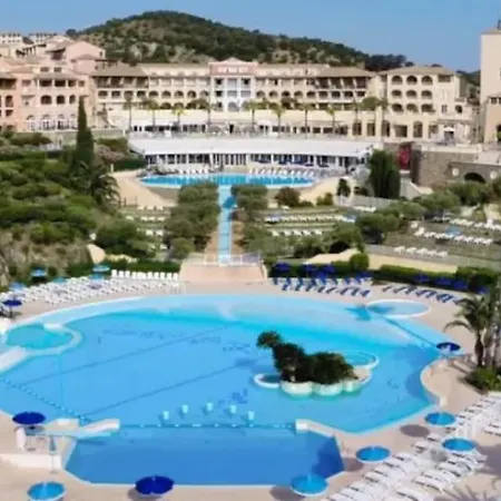 Superbe Village Cap Esterel 4p Climatise