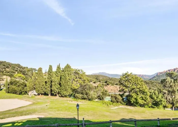 Апартаменты Superbe Village Cap Esterel 4p Climatise *